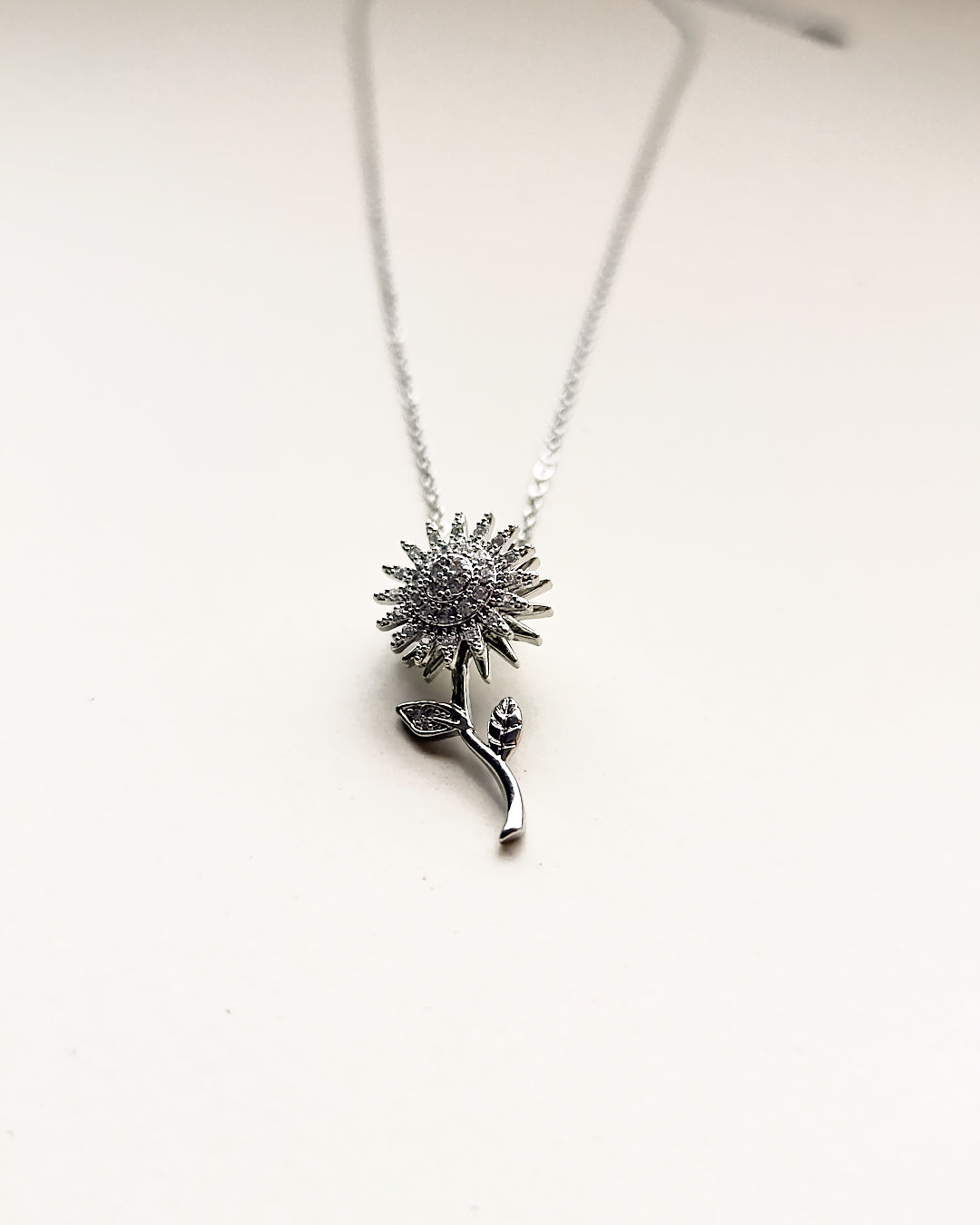 Blooming Flower - Pendant