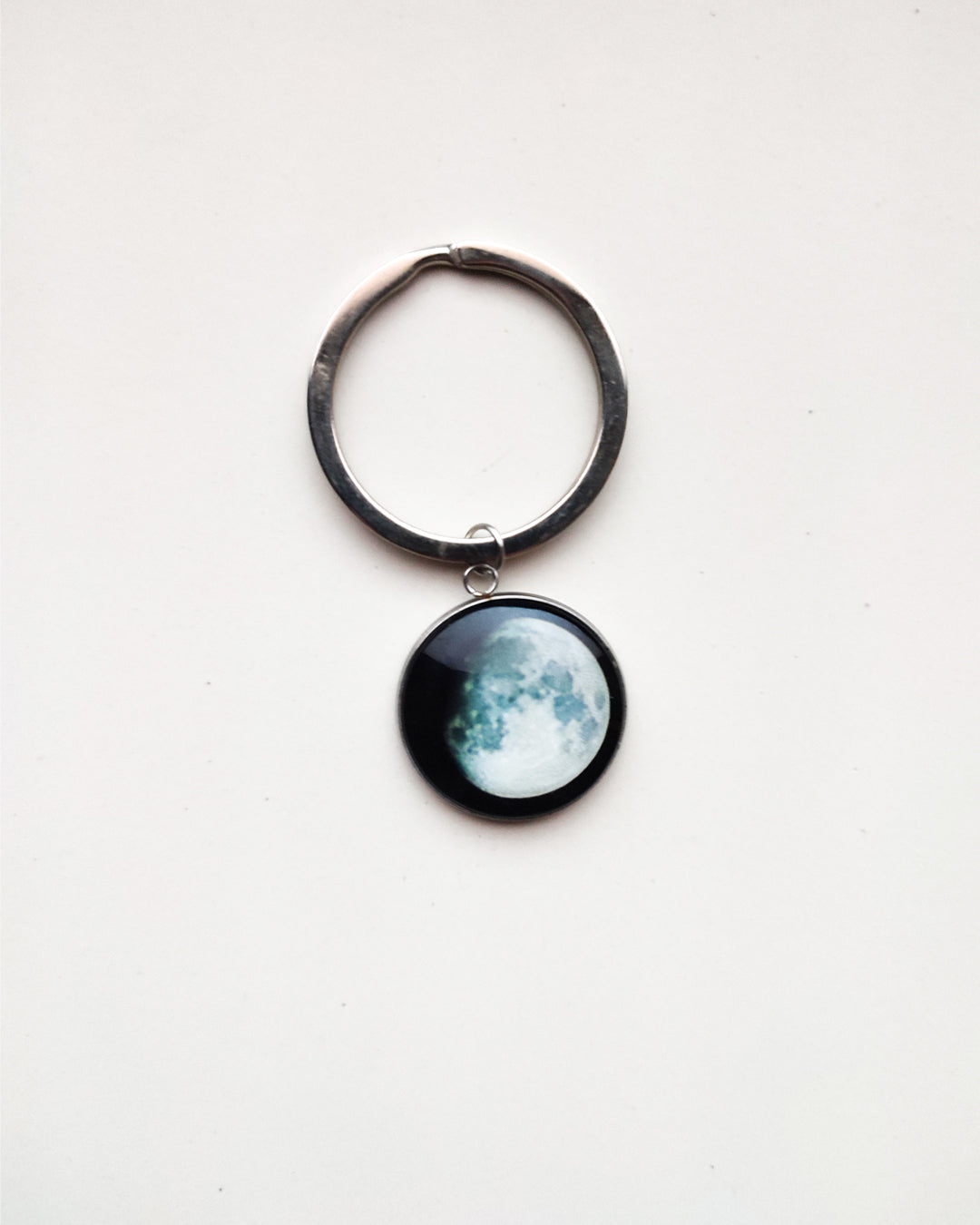 Waxing Gibbous Moon - Key Ring