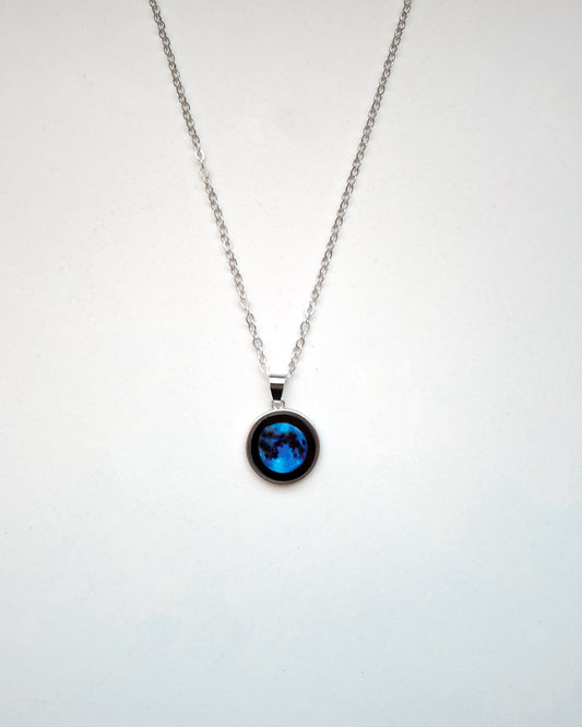 Blue Moon Phase - Necklace